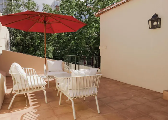 Dear - Valmor Palace