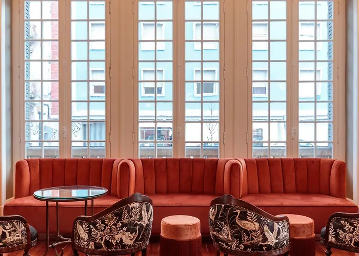 Dear - Valmor Palace