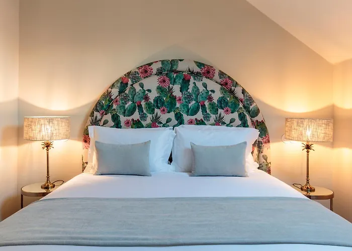 Dear - Valmor Palace 4* Lisbon