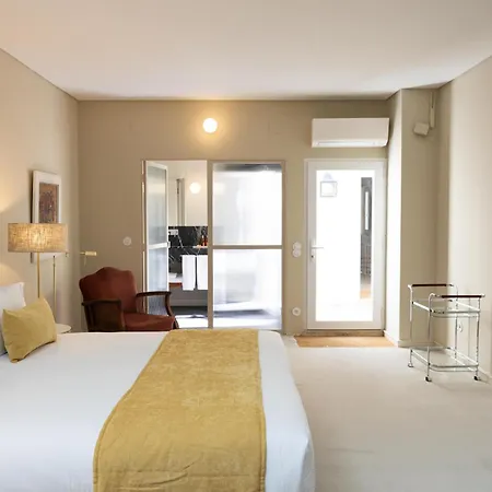 Pensión Dear - Valmor Palace 4*