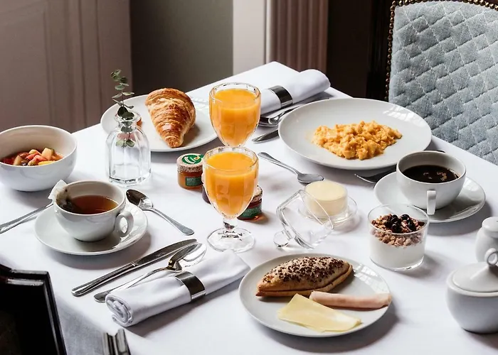 Dear - Valmor Palace 4*