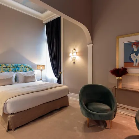 Gasthuis Dear - Valmor Palace 4*